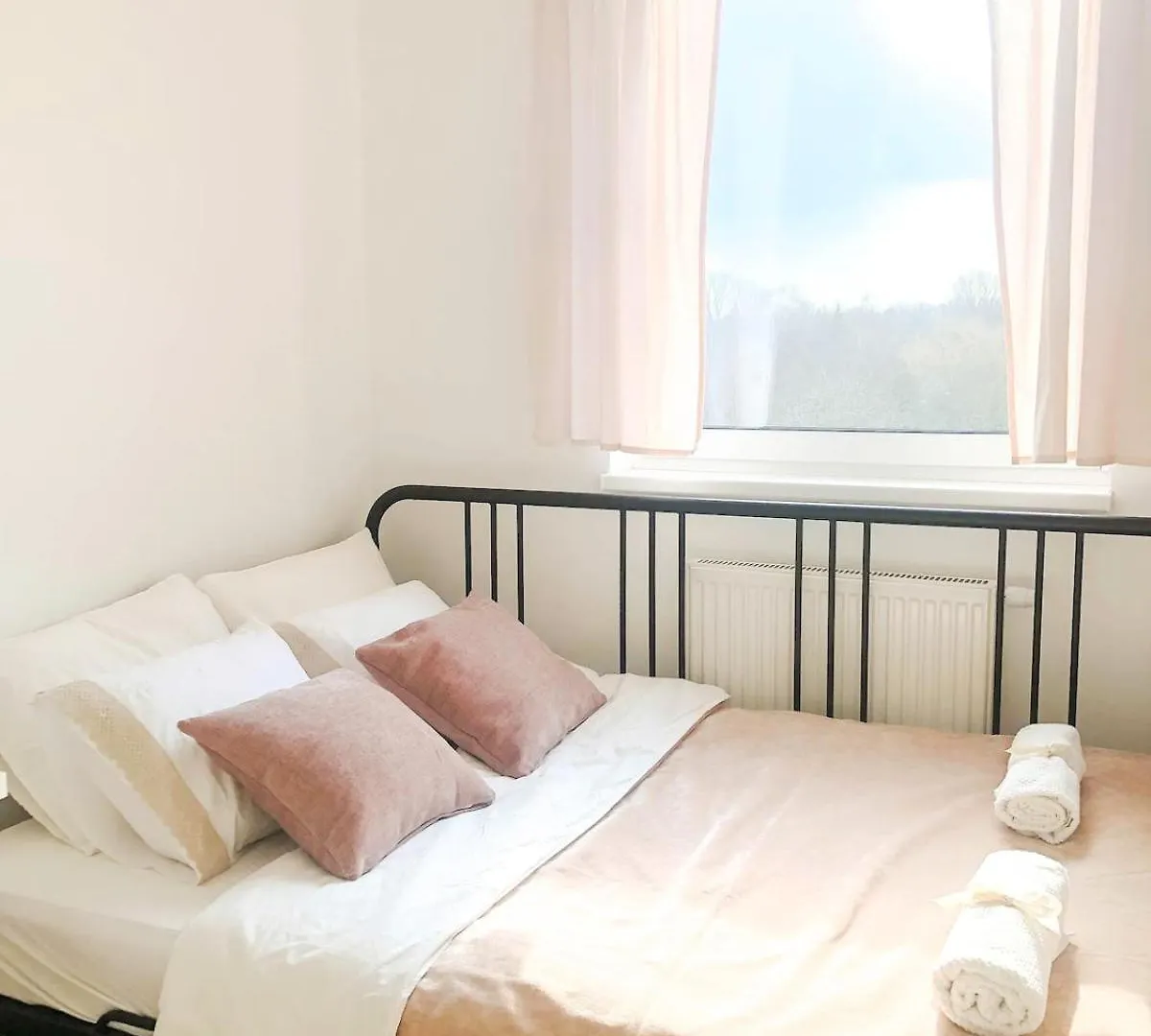 Sunny Apartment In Cracow Krakow