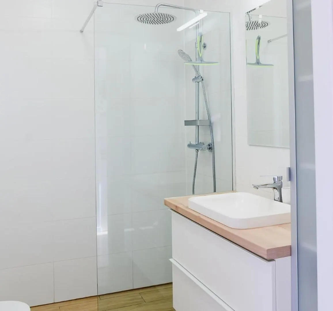 Sunny Apartment In Cracow Krakow