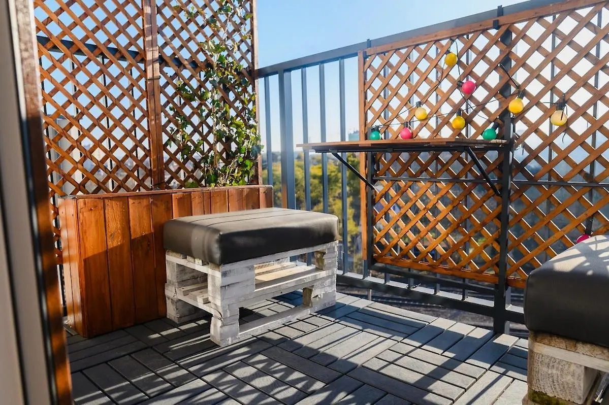 Sunny Apartment In Cracow Krakow Poland